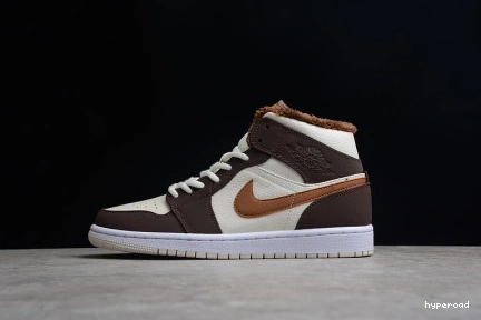 Hyperoad Brown Basalt 1 Oatmeal SE Jordan Mid 0824